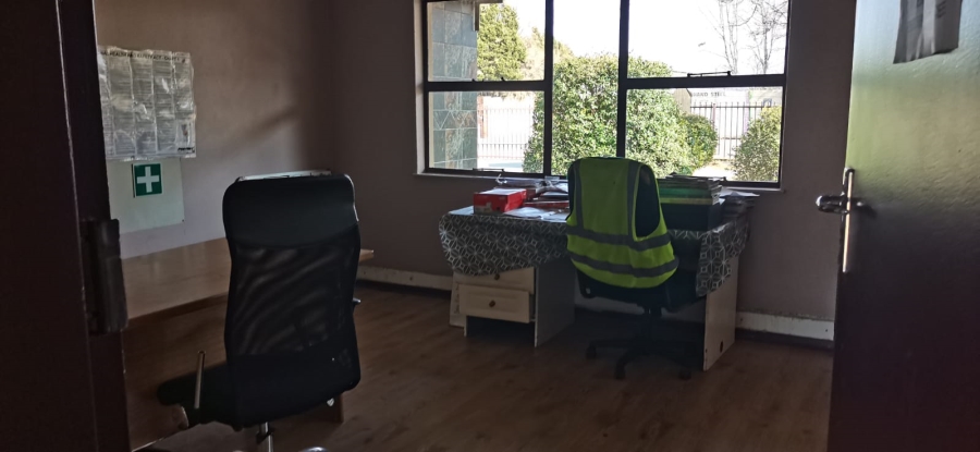 To Let commercial Property for Rent in Voorspoed Free State